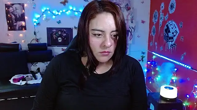 Snapshot of carol_20 chatting on 21, 12, 2024 carol 20 online show from 21, 12, 2024