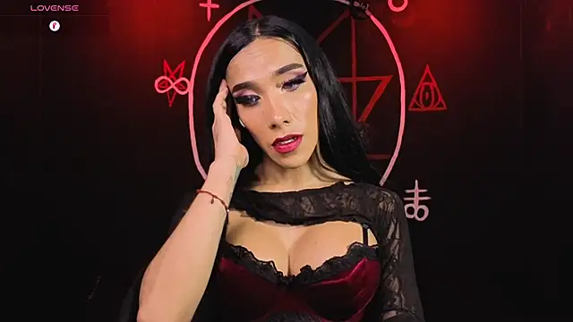 Victoriavampire666 online show from 5, 5, 2026