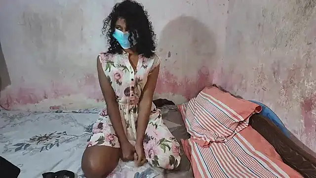 Snapshot of LarkingNewel chatting on 18, 1, 2026 LarkingNewel online show from 18, 1, 2026