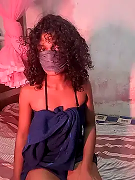 Snapshot of LarkingNewel chatting on 11, 3, 2026 LarkingNewel online show from 11, 3, 2026