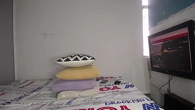 katalellanaugthy online show from 12, 3, 2026