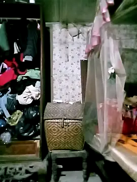 ngan-cute online show from 3, 10, 2025