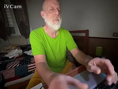 Snapshot of Pigna16PSRN chatting on 2, 3, 2026 Pigna16PSRN online show from 2, 3, 2026