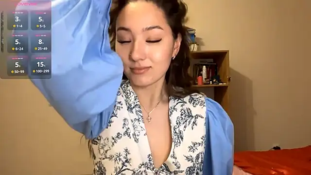 Sakuravice online show from 13, 10, 2025