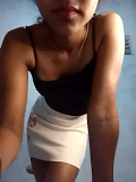 venuki ihalagamage online show from 8, 3, 2026