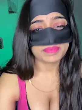 Snapshot of DesiSexyMonika chatting on 2, 5, 2026 DesiSexyMonika online show from 2, 5, 2026