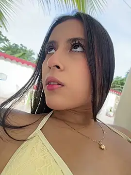Snapshot of Juanita-Diaz chatting on 3, 6, 2026 Juanita-Diaz online show from 3, 6, 2026
