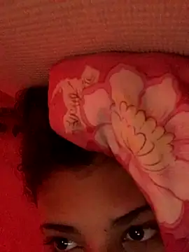 luluzinhax online show from 25, 9, 2025