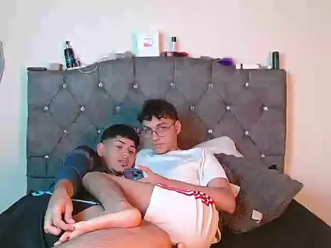 logan willyams  online show from 29, 9, 2025