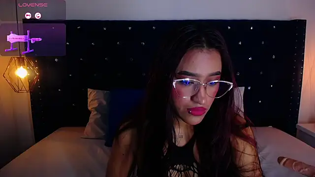 miss aris online show from 14, 12, 2025