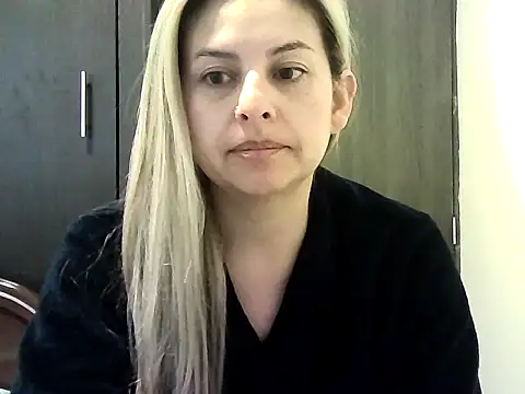 Valery  Rouse  online show from 31, 10, 2025