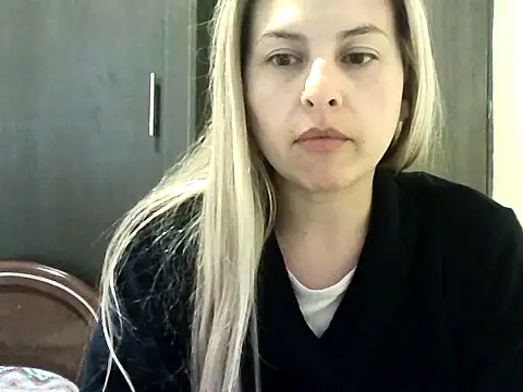 Valery  Rouse  online show from 2, 11, 2025