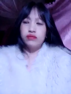 VanGau031694 online show from 15, 12, 2025