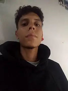 Snapshot of Crxxxsh chatting on 26, 3, 2026 Crxxxsh online show from 26, 3, 2026