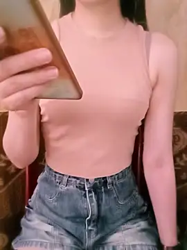 CherryBeii online show from 30, 7, 2026