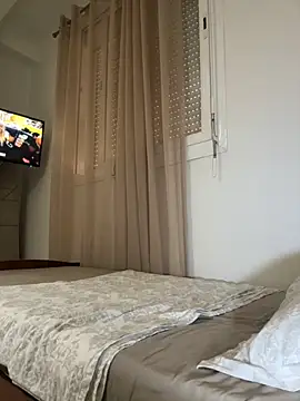 Merousexy282828 online show from 4, 11, 2025