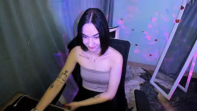 Bella Night4 online show from 1, 12, 2025