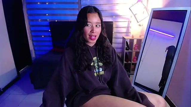  Mia Evans 1 online show from 6, 10, 2025