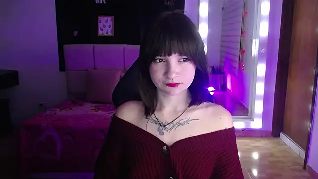  Charlotte Collins  online show from 25, 11, 2025