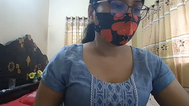 Elena cruz5 online show from 12, 7, 2026