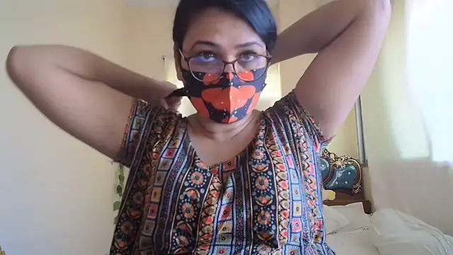 Elena cruz5 online show from 1, 8, 2026