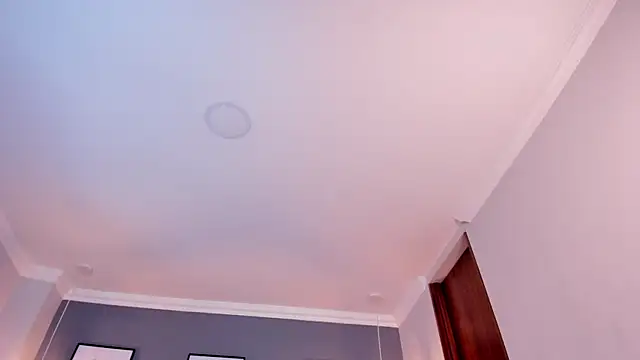 Nina Ford online show from 24, 4, 2026