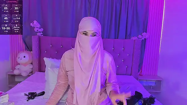 Nayla-Mouna online show from 4, 5, 2026
