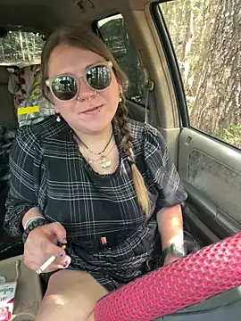 Snapshot of adventuresinsky chatting on 12, 9, 2025 adventuresinsky online show from 12, 9, 2025