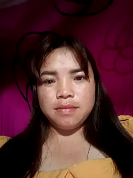Snapshot of AnHa19 chatting on 2, 10, 2025 AnHa19 online show from 2, 10, 2025