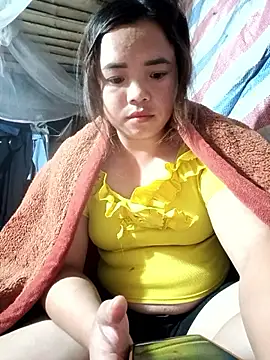 Snapshot of AnHa19 chatting on 2, 11, 2025 AnHa19 online show from 2, 11, 2025