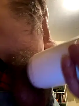 Snapshot of hungspundick1 chatting on 29, 9, 2025 hungspundick1 online show from 29, 9, 2025