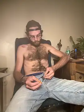 Snapshot of hungspundick1 chatting on 15, 10, 2025 hungspundick1 online show from 15, 10, 2025