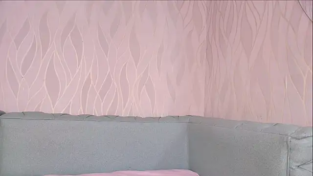 Snapshot of mia_scot chatting on 23, 9, 2025 mia scot online show from 23, 9, 2025