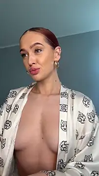 LittleFox    online show from 15, 11, 2025