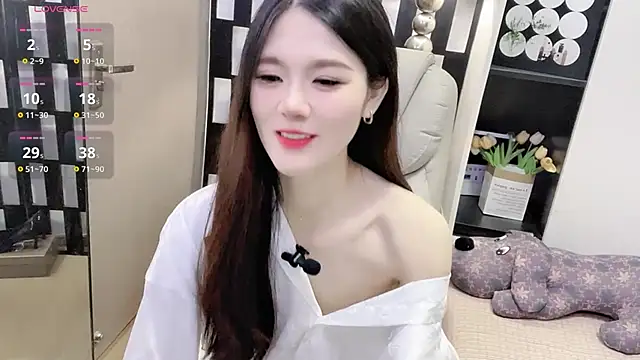 Yueyue-MM online show from 30, 11, 2025