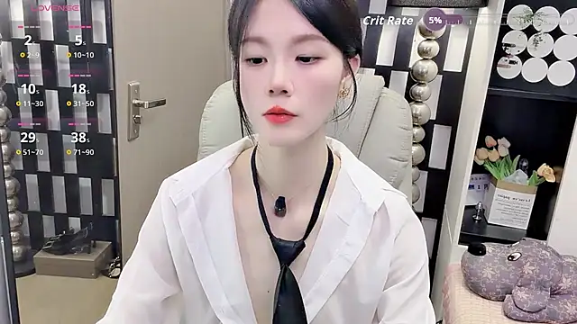 Yueyue-MM online show from 30, 4, 2026