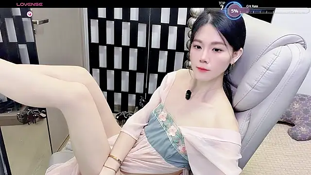 Snapshot of Yueyue-MM chatting on 14, 7, 2026 Yueyue-MM online show from 14, 7, 2026