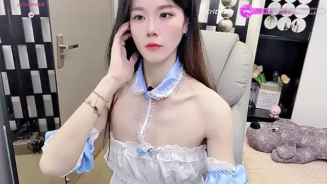 Snapshot of Yueyue-MM chatting on 15, 7, 2026 Yueyue-MM online show from 15, 7, 2026