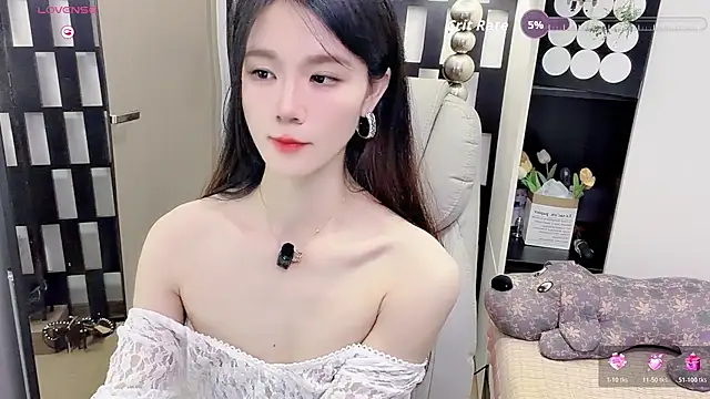 Snapshot of Yueyue-MM chatting on 22, 7, 2026 Yueyue-MM online show from 22, 7, 2026