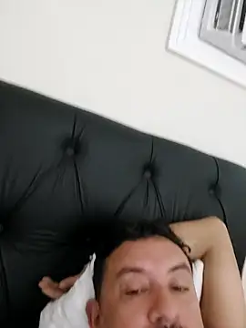 andrerj22 online show from 6, 10, 2025