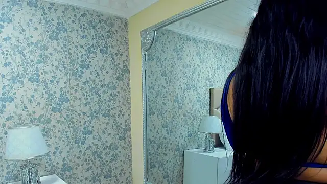 Snapshot of AlahiaJoness chatting on 12, 9, 2025 AlahiaJoness online show from 12, 9, 2025