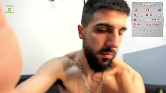 Zeyn Edwards online show from 8, 3, 2026