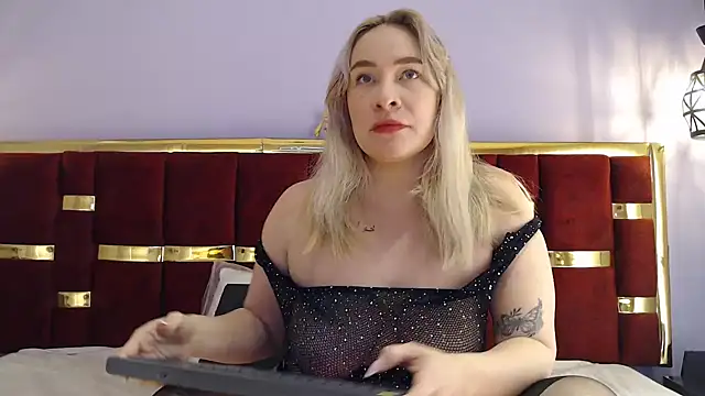 Snapshot of _afrodita23 chatting on 24, 11, 2025 afrodita23 online show from 24, 11, 2025