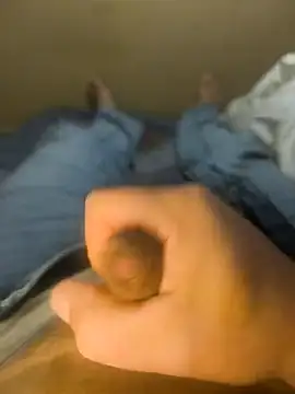 Snapshot of Normalludo0202 chatting on 19, 10, 2025 Normalludo0202 online show from 19, 10, 2025