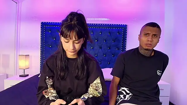 Damian and roxanne online show from 11, 5, 2026
