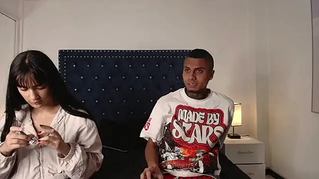 Damian and roxanne online show from 2, 7, 2026