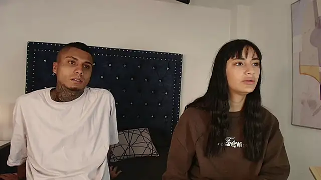 Damian and roxanne online show from 24, 7, 2026