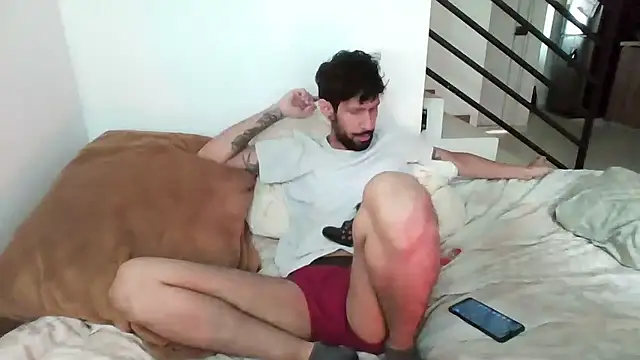 Snapshot of Alejandro92_cali chatting on 13, 1, 2026 Alejandro92 cali online show from 13, 1, 2026