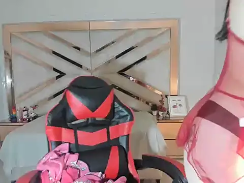 Zulema R1 online show from 29, 9, 2025