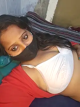 Minu love online show from 4, 3, 2026